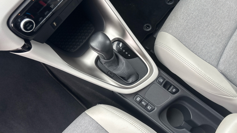 Toyota Yaris 1.5 Hybrid Excel 5dr CVT Hybrid Hatchback